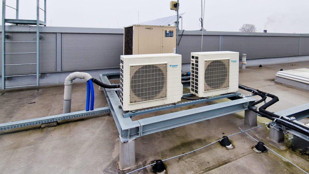 Jednostki klimatyzacyjne renomowanych firm "Daikin" i "Lennox"